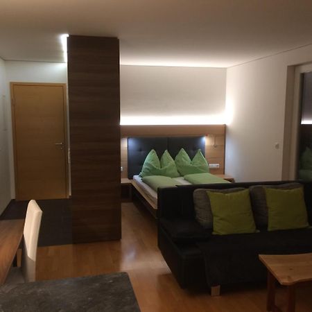Апартаменти Haus Arosa Петтной-ам-Арльберг Екстер'єр фото