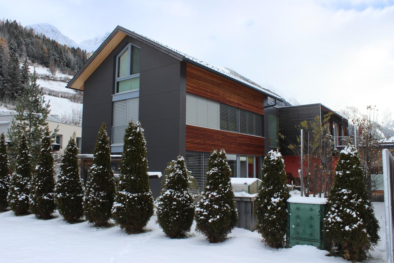Апартаменти Haus Arosa Петтной-ам-Арльберг Екстер'єр фото